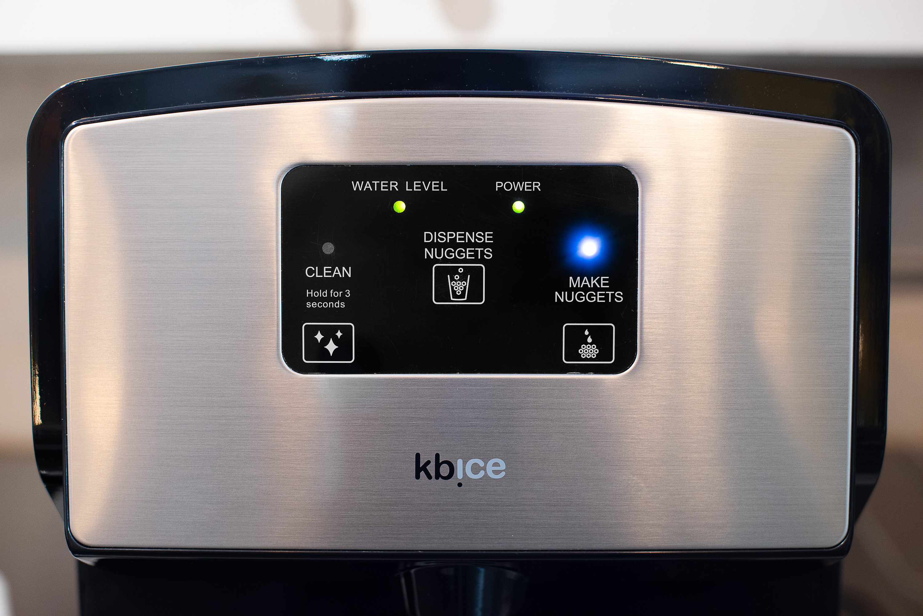 FD-Appliances Kbice 30 lb. Daily Clear Ice Portable Ice Maker FDFM1JA01WF